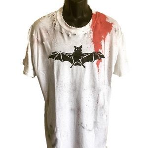 Vampire bat distressed t shirt